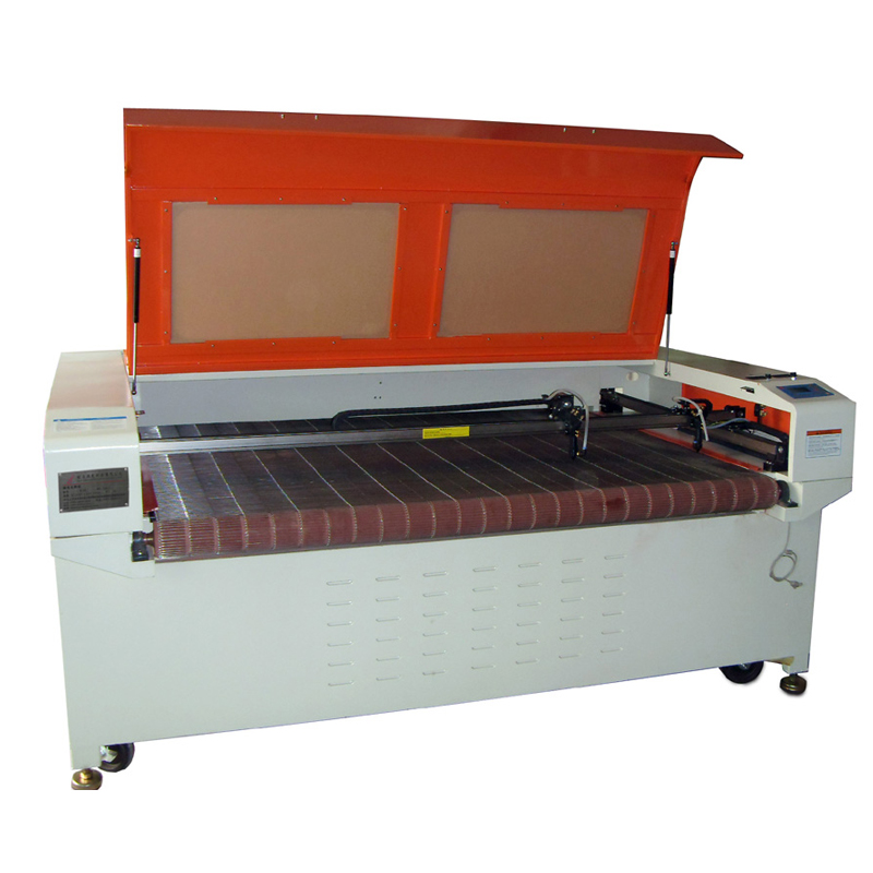 1810AF皮料自动送料切割机.jpg